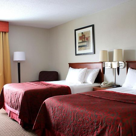Days Inn & Suites By Wyndham Bloomington/Normal Il Eksteriør billede