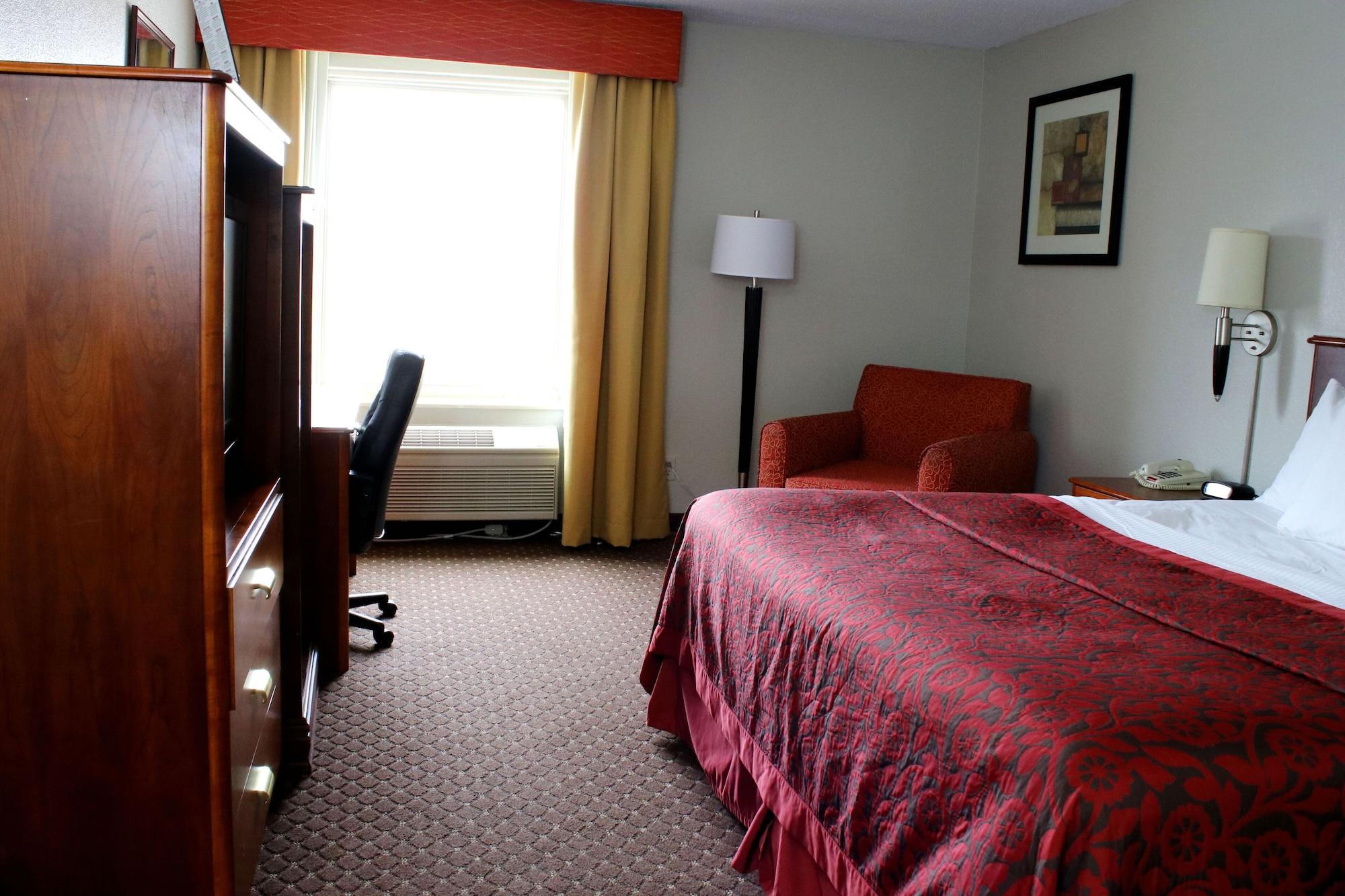 Days Inn & Suites By Wyndham Bloomington/Normal Il Eksteriør billede